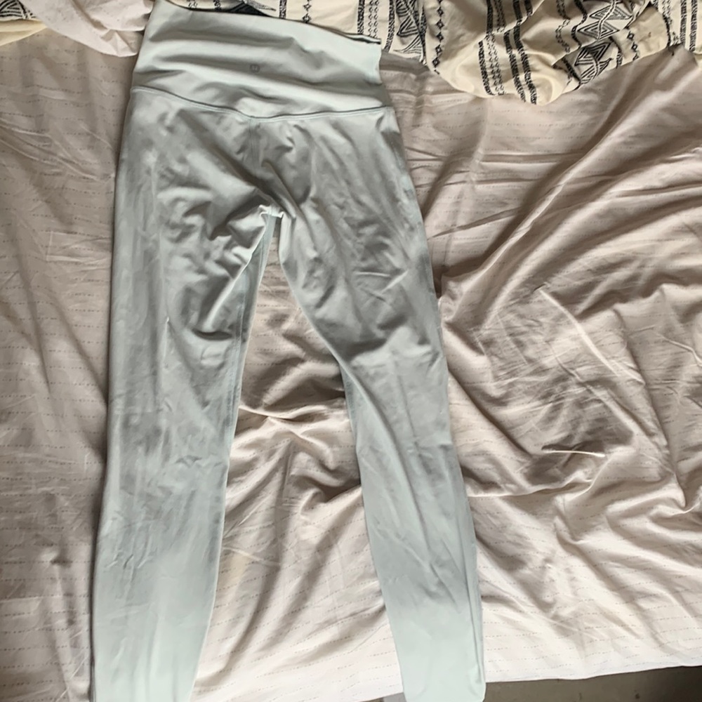 Lulu lemon align baby blue size 6 leggings 28”